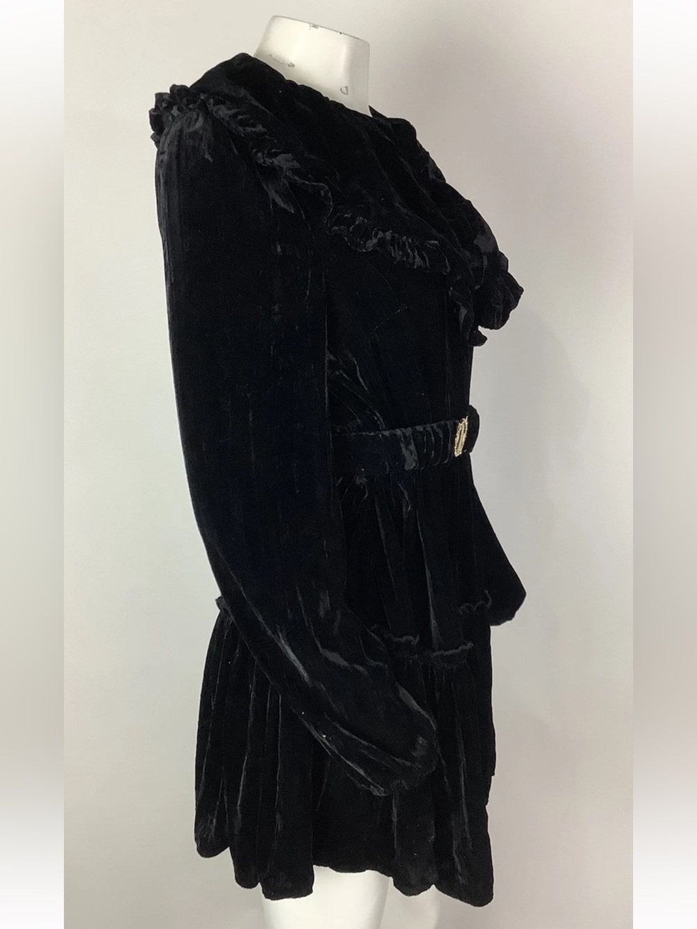 NWT Cider Sz L Velvet Belted Witchy Whimsy Goth Ruffle Tiered Dress Black - Picture 2 of 5